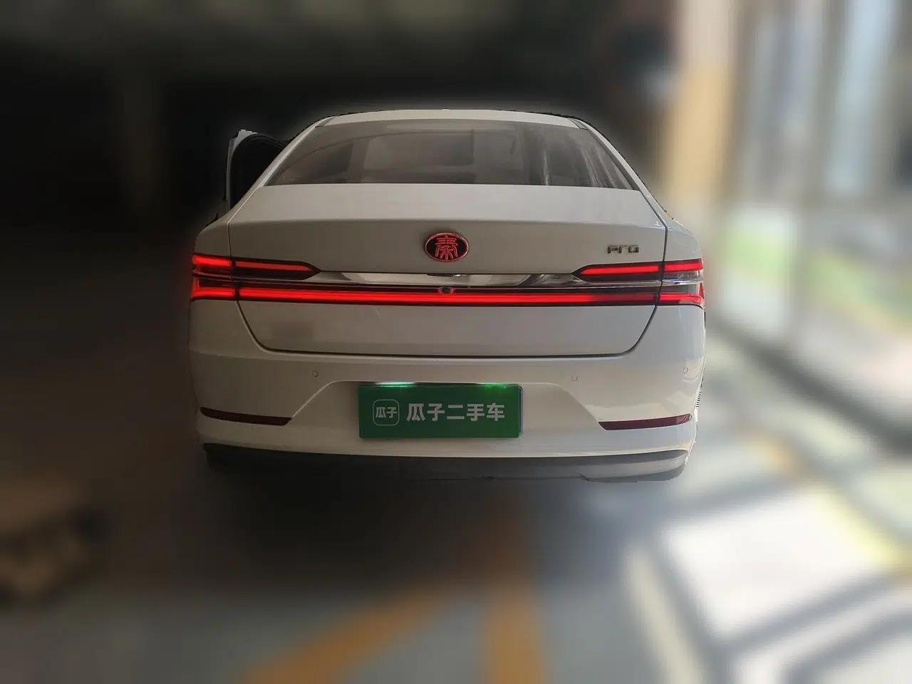 BYD Qin Pro 2019 Super Edition 1.5TI Automatic Smart Connect Dynamic Model China VI Standard — миниатюра 5