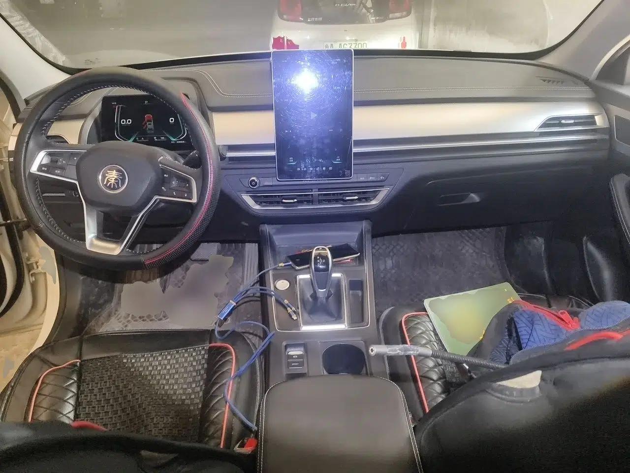 BYD Qin Pro 2019 Super Edition 1.5TI Automatic Smart Connect Dynamic Model China VI Standard — миниатюра 10