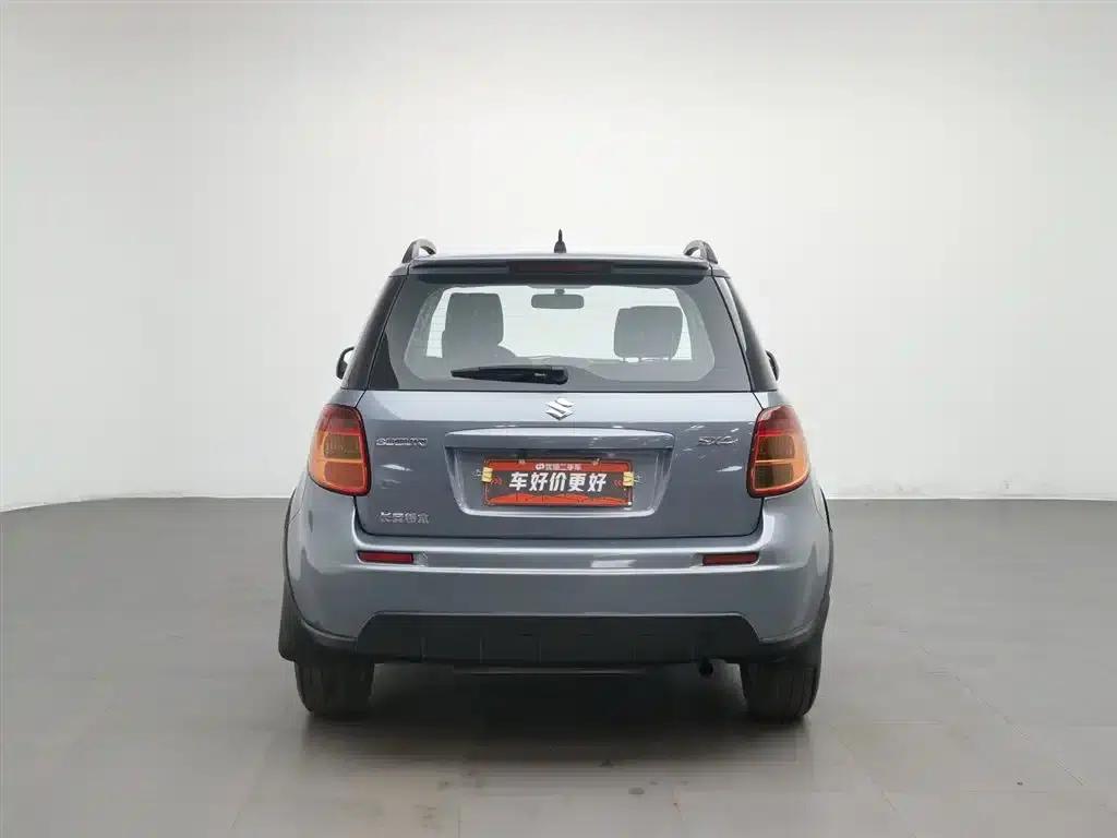 SX4 2011 Facelift 1.6L Automatic Dynamic Edition — миниатюра 4