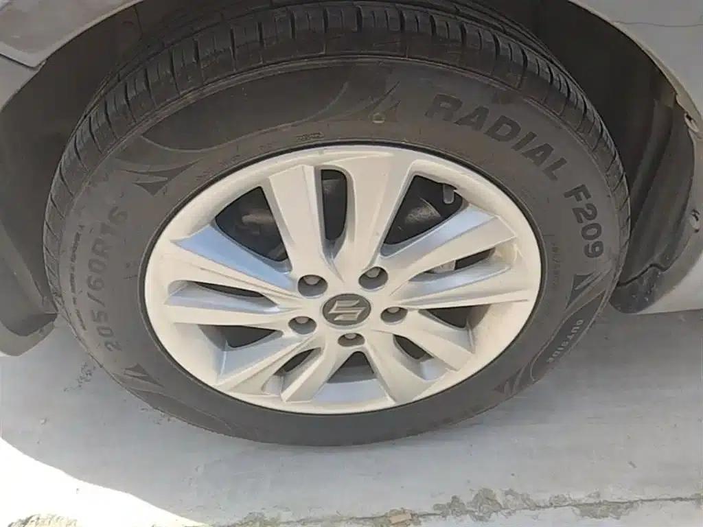 SX4 2013 1.6L Automatic Cool Edition — миниатюра 23