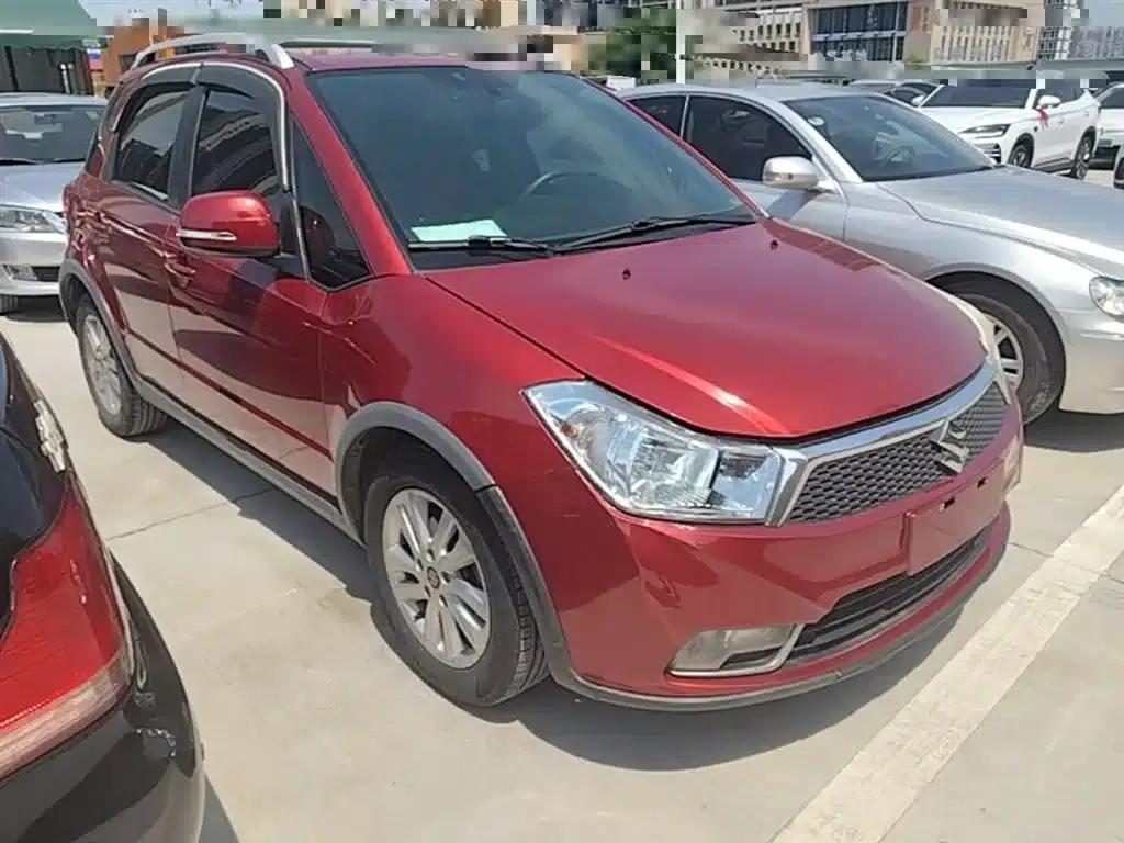 SX4 2013 1.6L Automatic Cool Edition — миниатюра 4