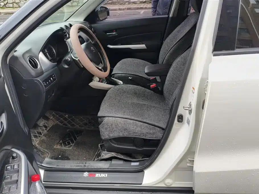 Vitara 2016 1.4T Automatic 2WD Elite — миниатюра 9