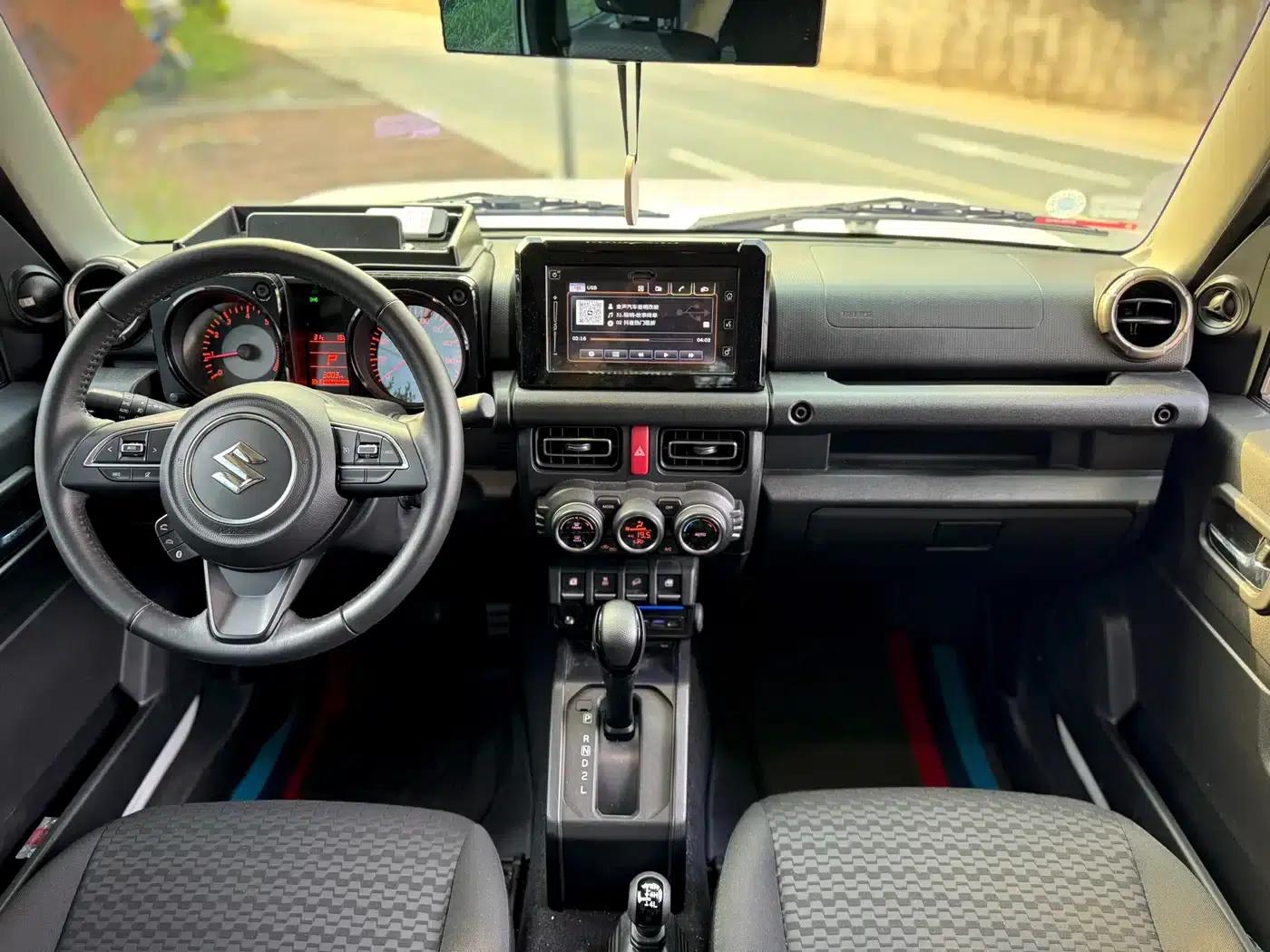 Jimny (Imported) 2025 Model 1.5L Automatic — миниатюра 20