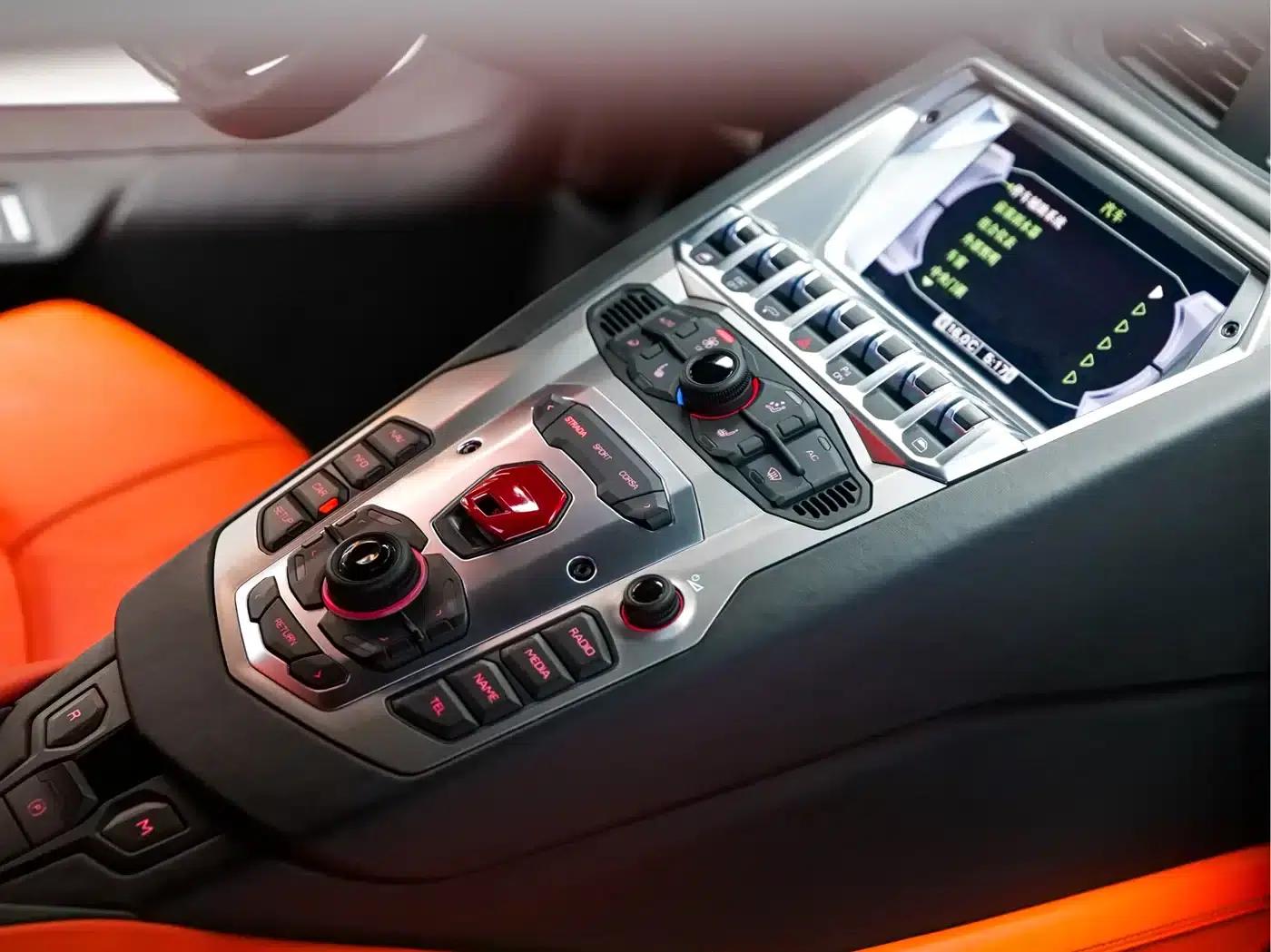 2011 Aventador LP 700-4 — миниатюра 10