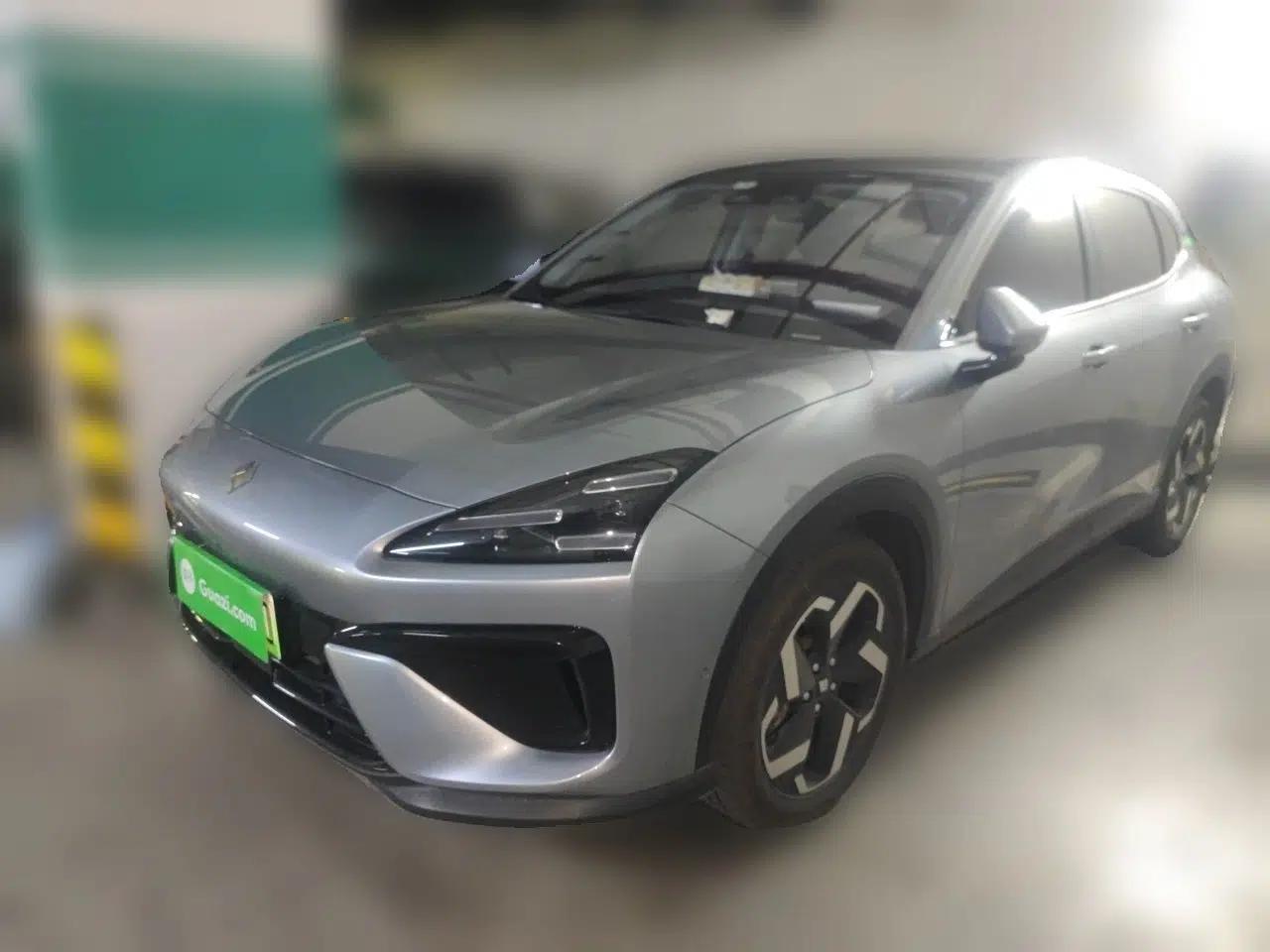 Baojun Yunhai 2024 60km Plug-in Hybrid Version — миниатюра 1