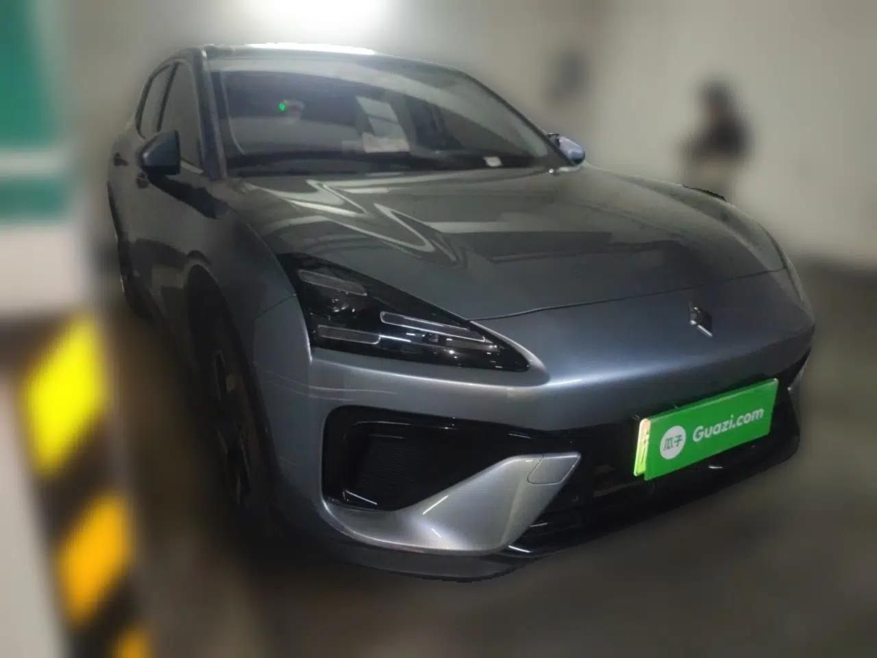 Baojun Yunhai 2024 60km Plug-in Hybrid Version — миниатюра 3