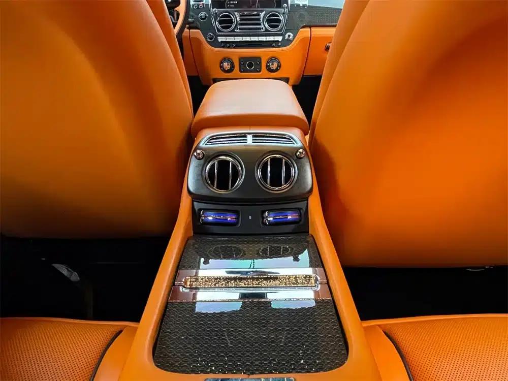 2018 Phantom 6.6T Black Badge — миниатюра 13