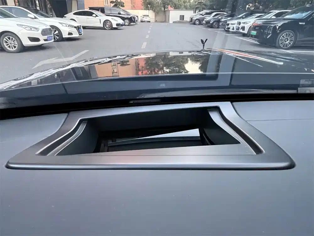 2018 Phantom 6.6T Black Badge — миниатюра 16