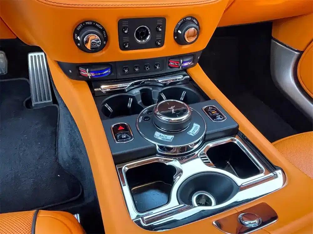 2018 Phantom 6.6T Black Badge — миниатюра 19