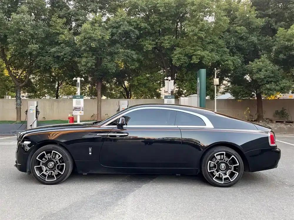 2018 Phantom 6.6T Black Badge — миниатюра 28