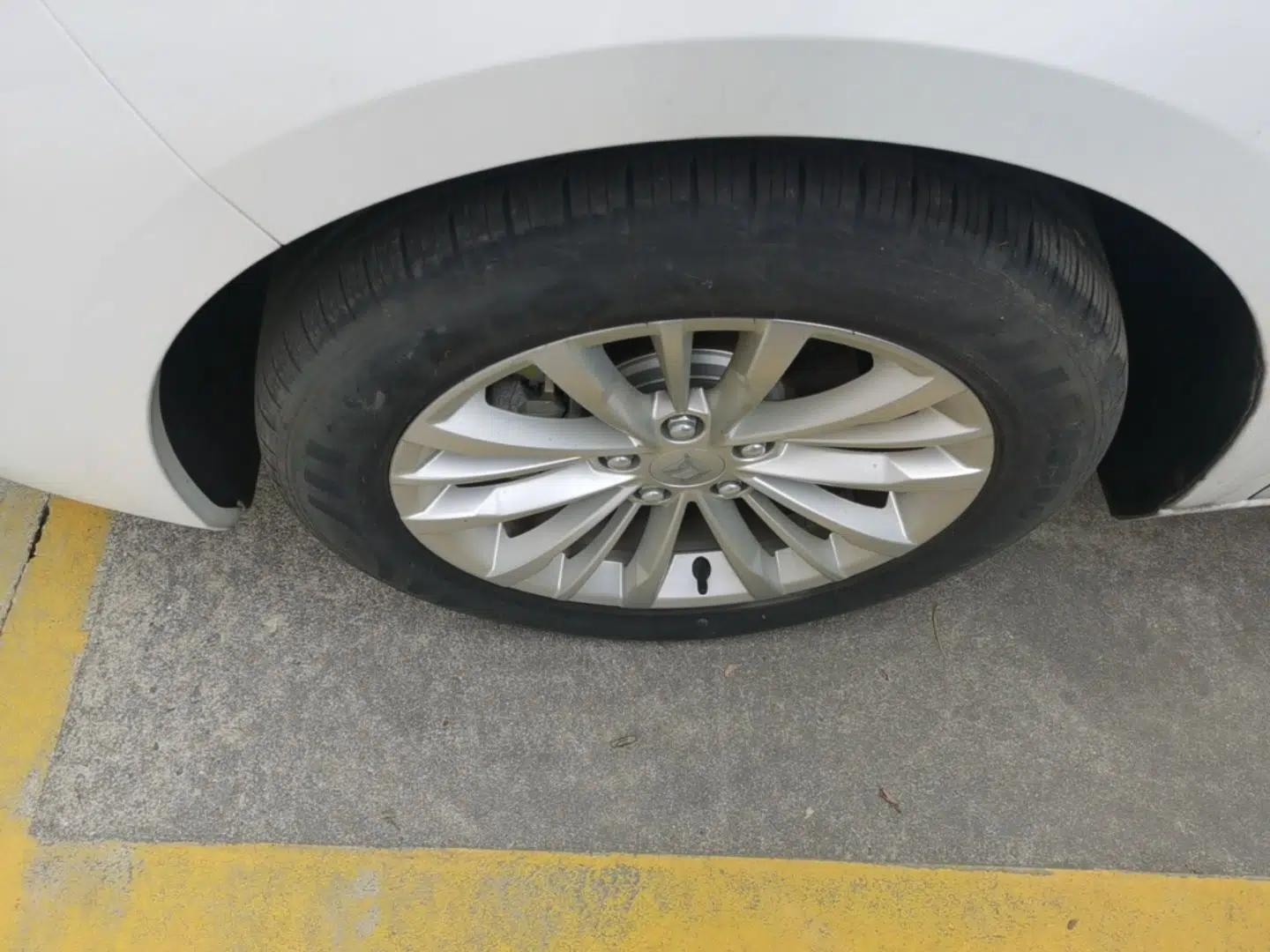 Baojun RC-5 2020 1.5T CVT Smart Shine Prestige Edition — миниатюра 8