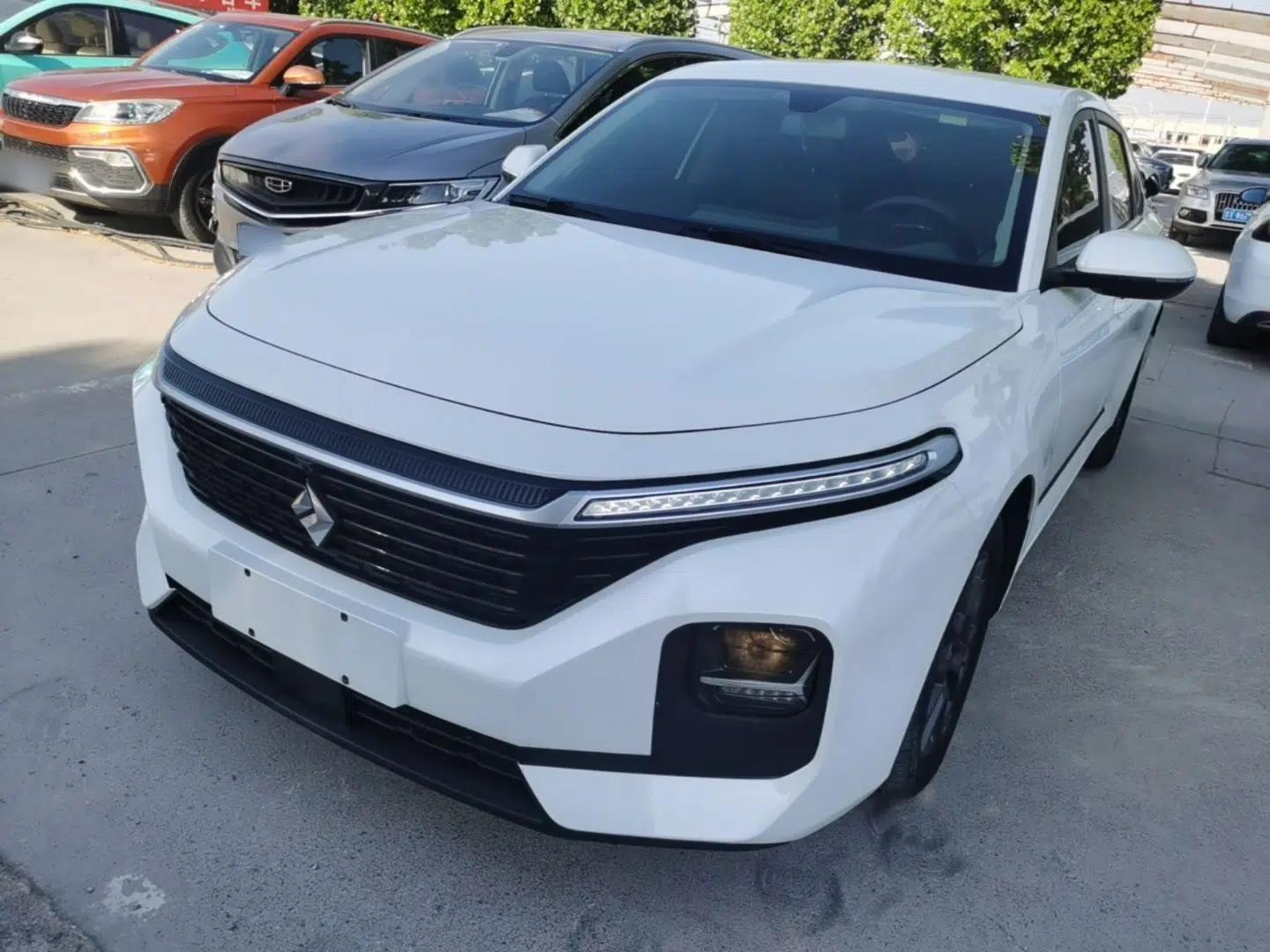 Baojun RC-5 2020 1.5L CVT Smart Elite Edition — миниатюра 1