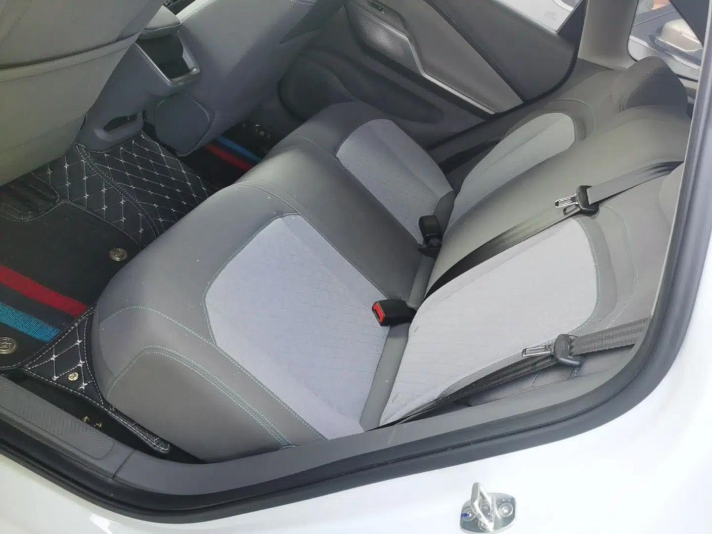 Baojun RC-5 2020 1.5L CVT Smart Elite Edition — миниатюра 20