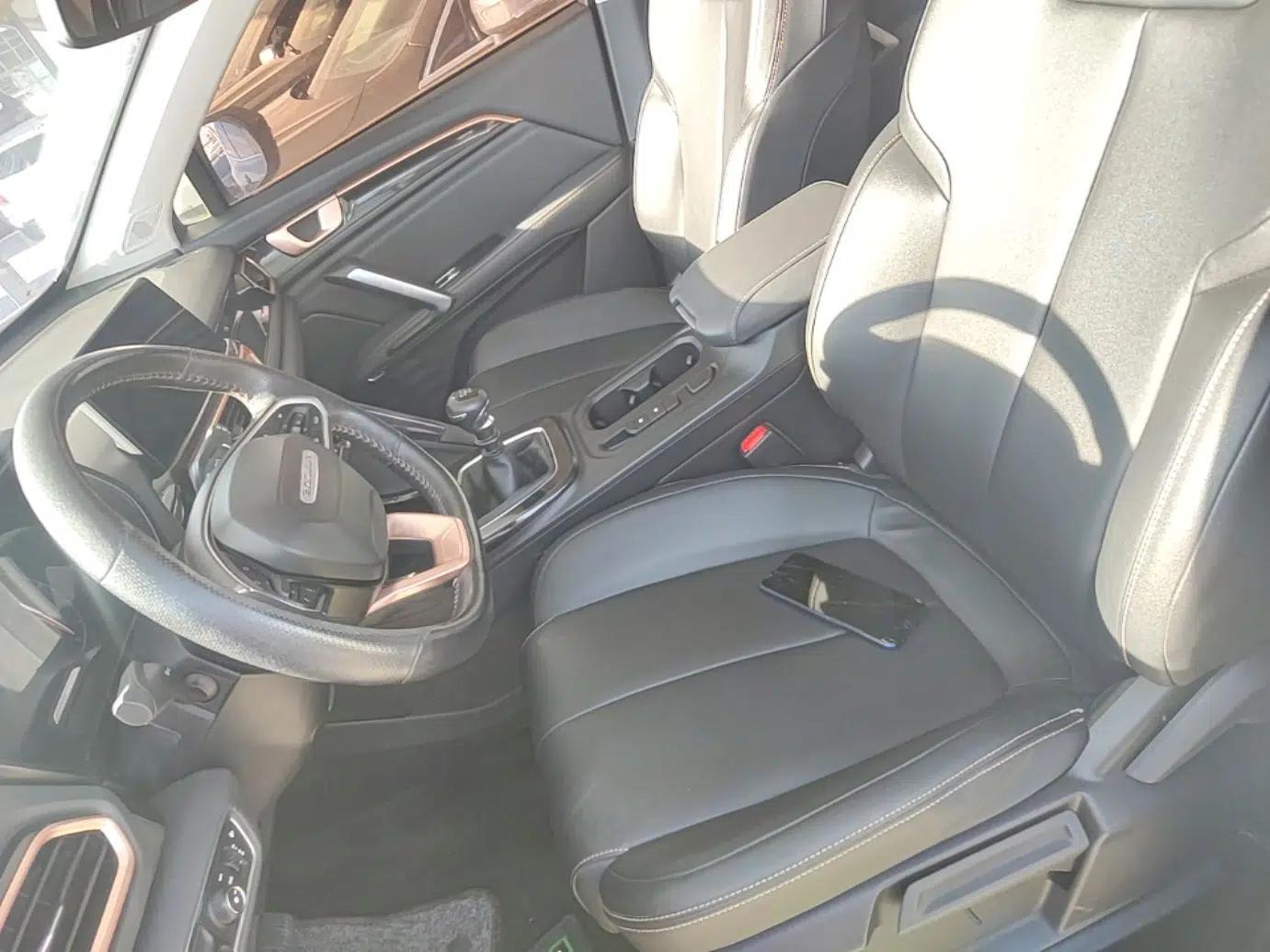 Baojun RS-5 2019 1.5T Manual Super Connected Luxury Edition China VI — миниатюра 18