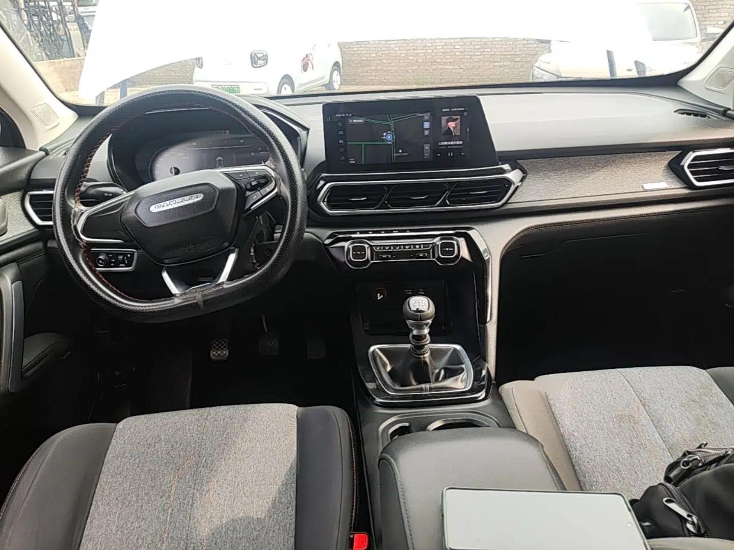 Baojun RS-5 2019 1.5T Manual Super Connectivity Version China VI — миниатюра 13