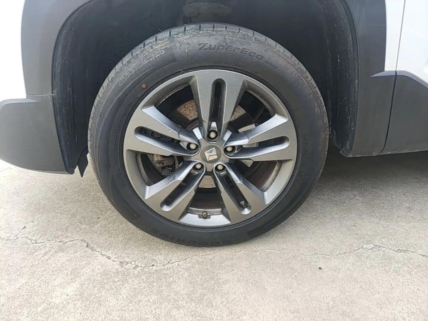 Baojun RS-5 2019 1.5T Manual Super Connectivity Version China VI — миниатюра 8