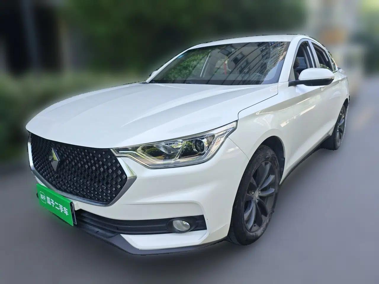 Baojun RC-6 2019 1.5T Manual 24-Hour Online Luxury Version — миниатюра 1