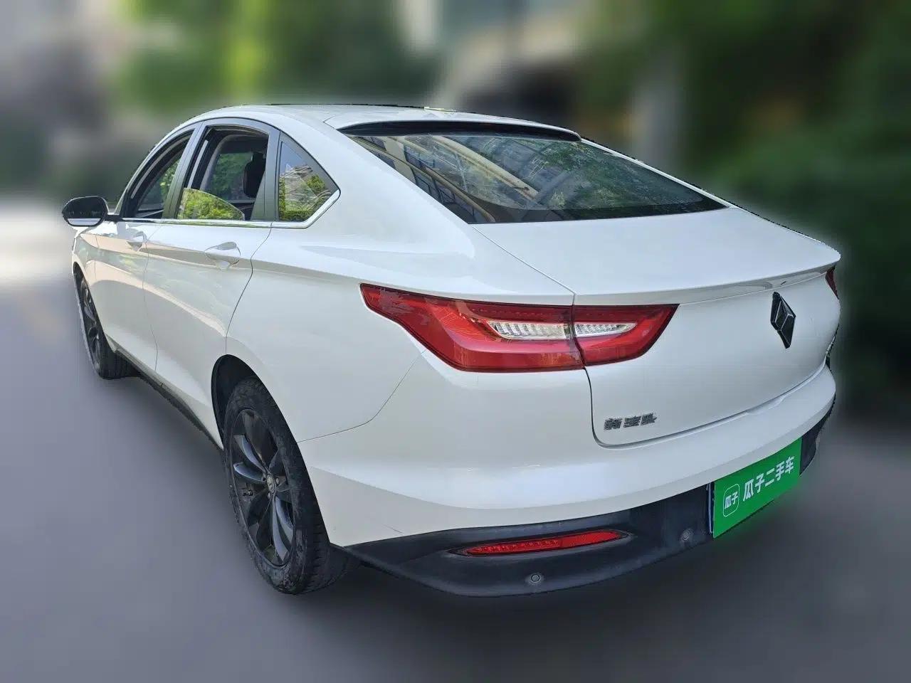 Baojun RC-6 2019 1.5T Manual 24-Hour Online Luxury Version — миниатюра 4