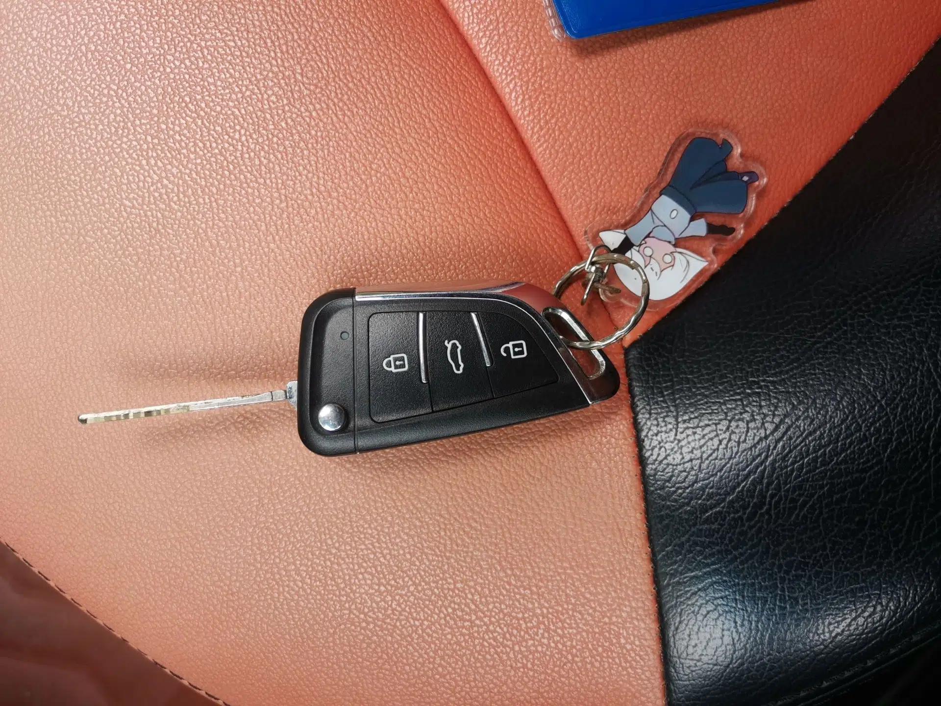 Baojun Lechi 2012 Revised 1.0L Manual P-TEC Standard Edition — миниатюра 9