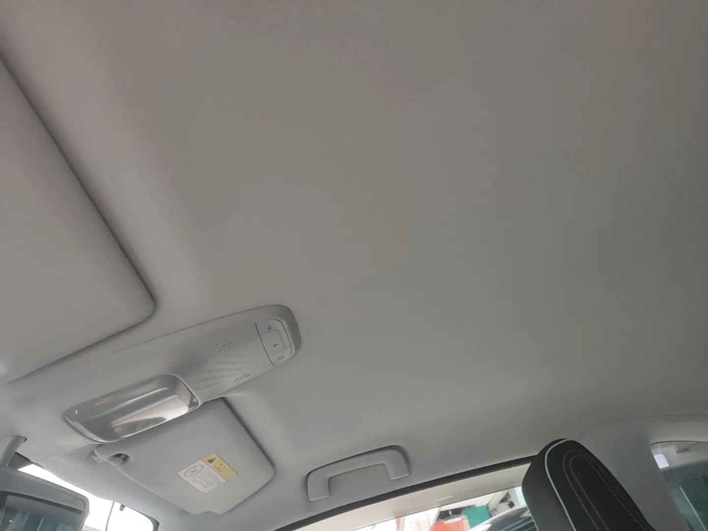 Baojun E300 2020 Star Travel Edition — миниатюра 20
