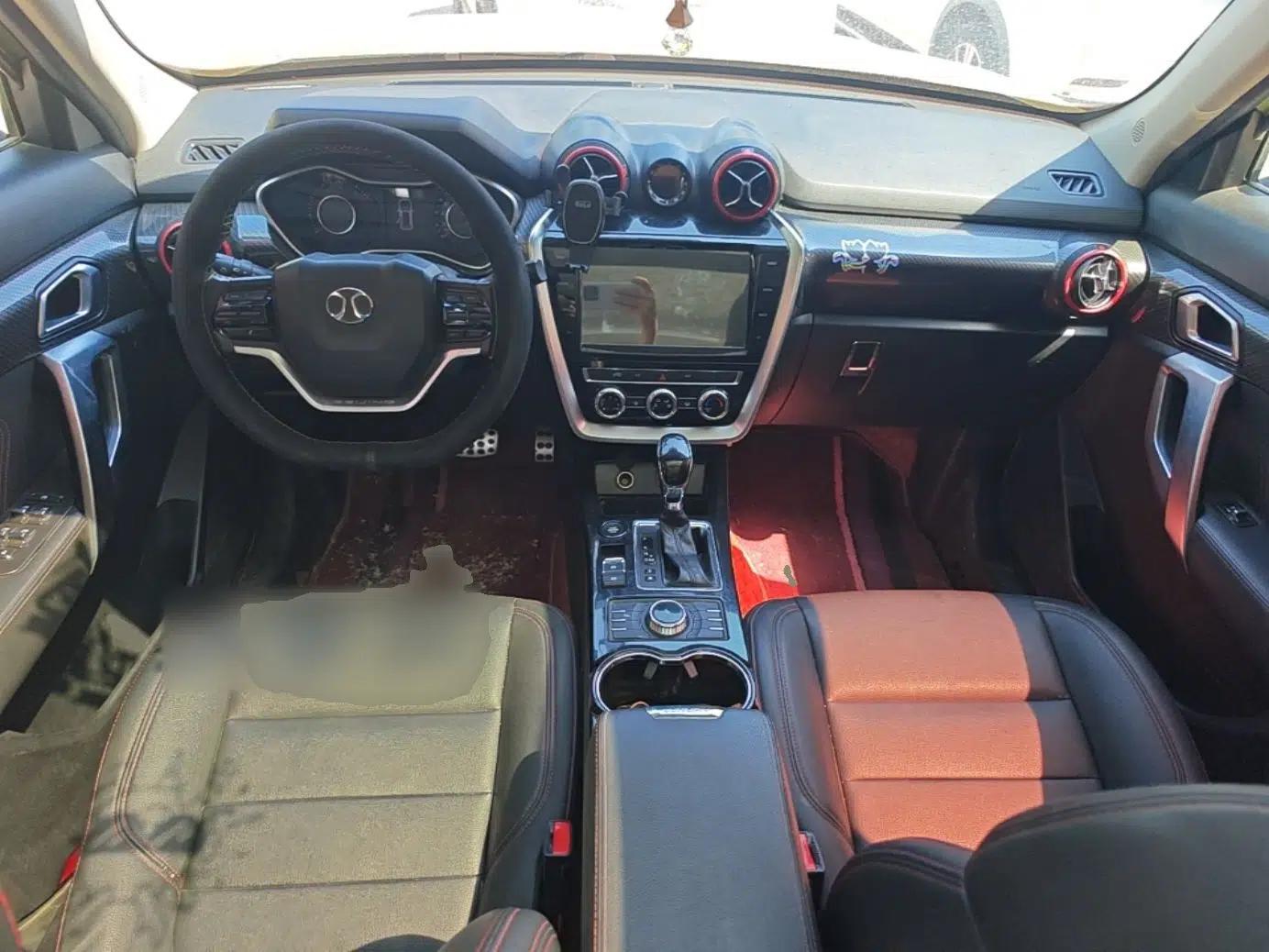 BAIC Off-Road BJ20 2016 1.5T CVT Luxury Model — миниатюра 13