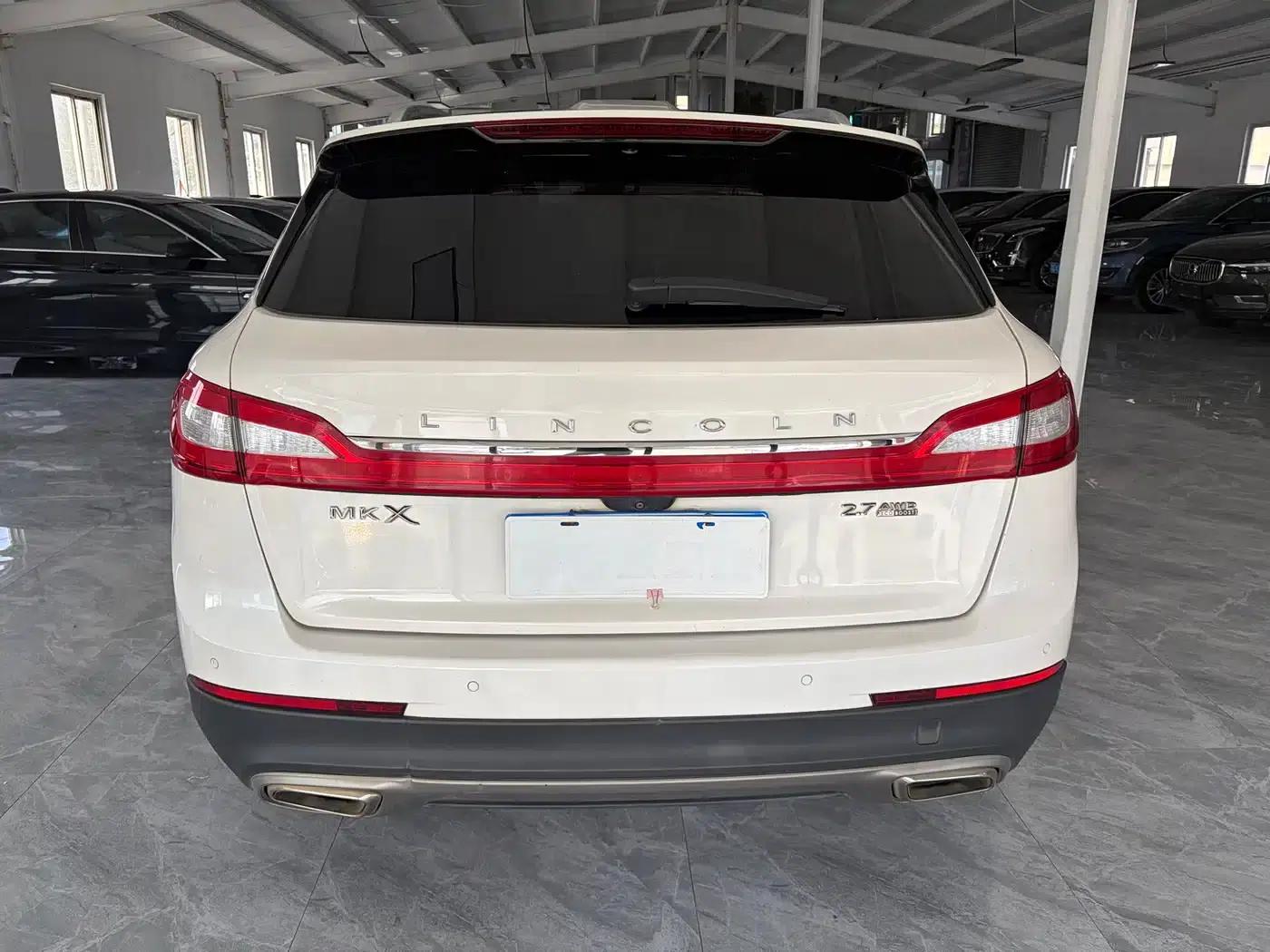 Lincoln MKX 2015 2.7T AWD Premium Edition — миниатюра 5