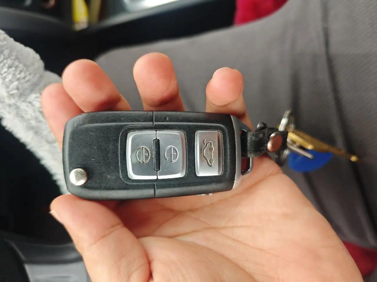Bestune B30EV 2018 Comfort Model — миниатюра 9