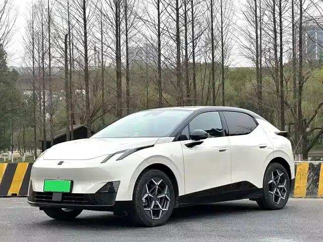 Lynk & Co Z20 2025 Model 530km RWD Pro