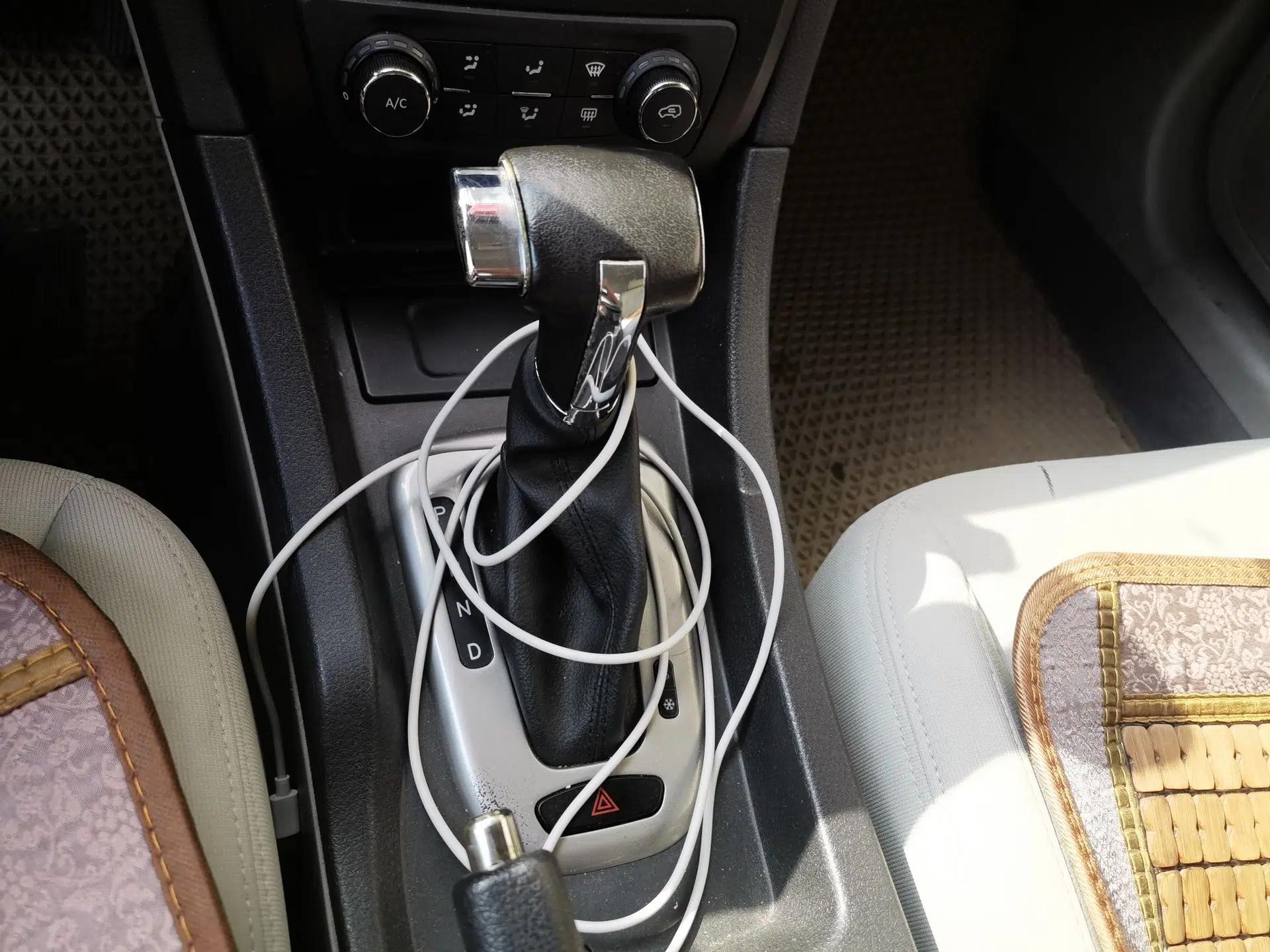 BAIC Senova D50 2014 1.5L CVT Standard Edition — миниатюра 15