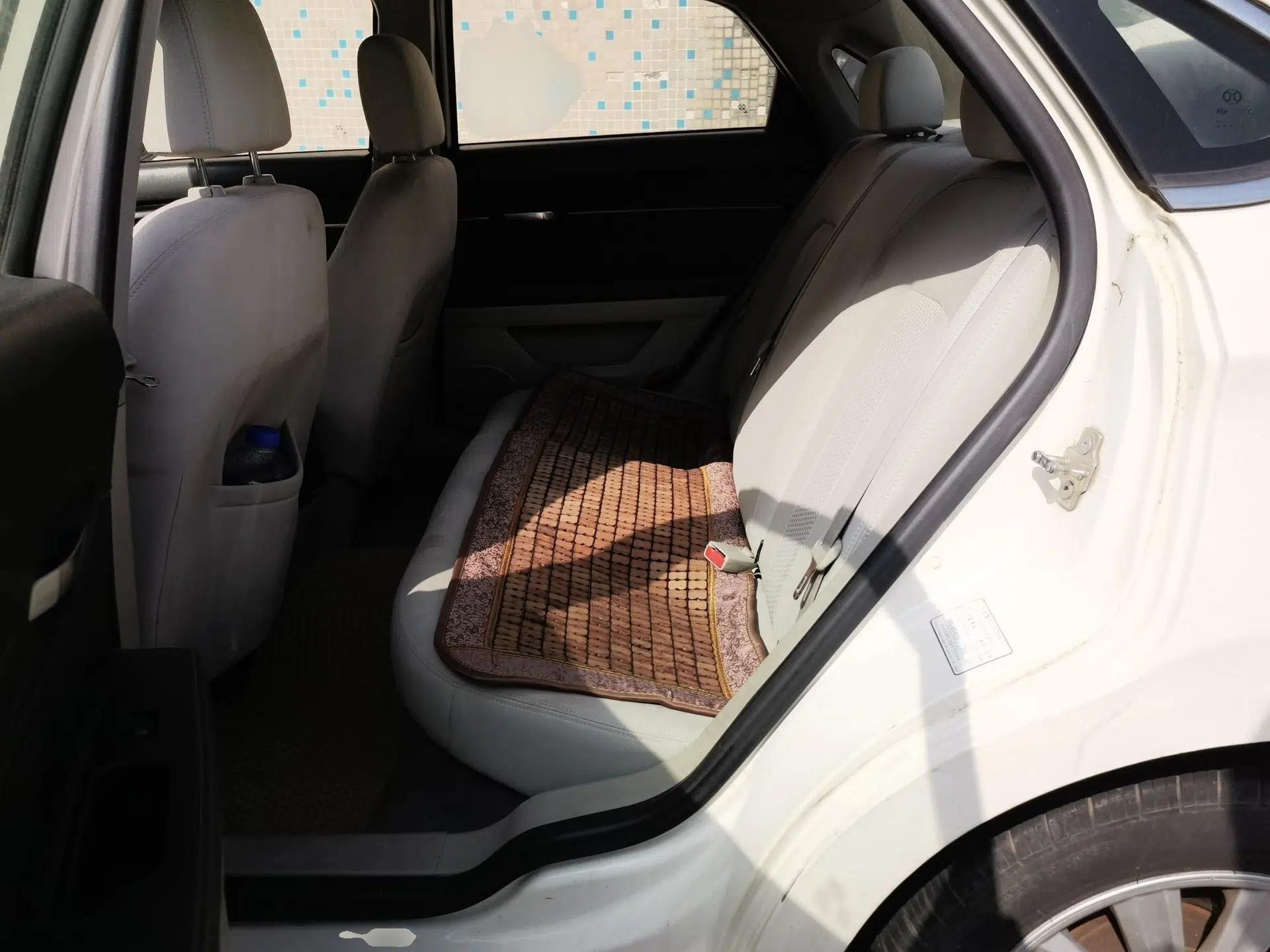 BAIC Senova D50 2014 1.5L CVT Standard Edition — миниатюра 18