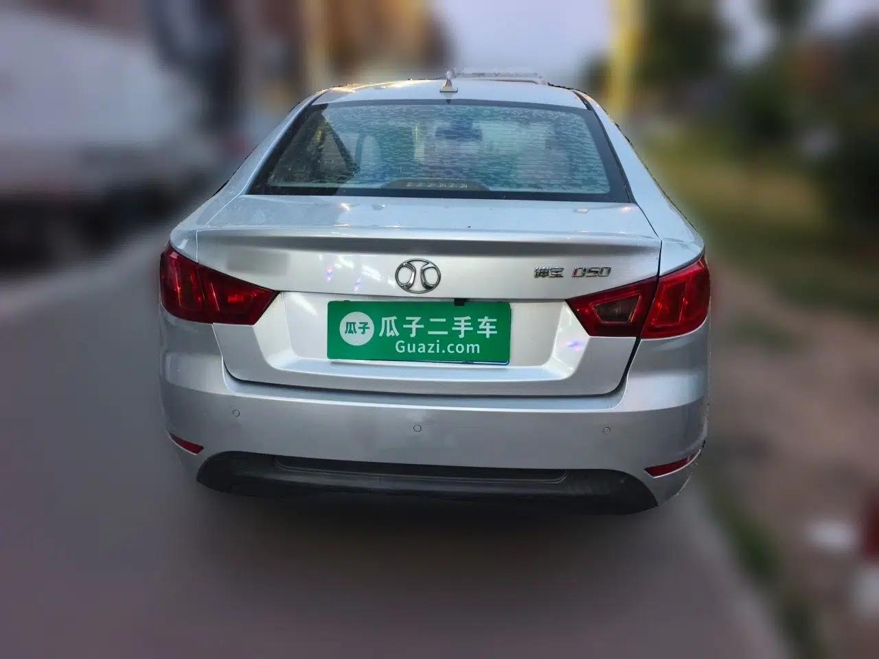 BAIC Senova D50 2014 1.5L manual standard version — миниатюра 5