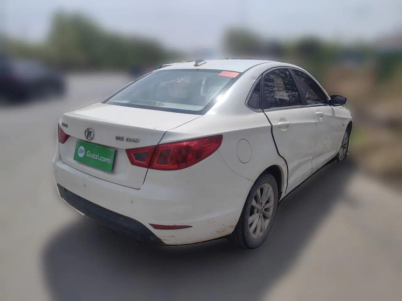 BAIC Senova D50 2014 1.5L manual comfort version — миниатюра 6