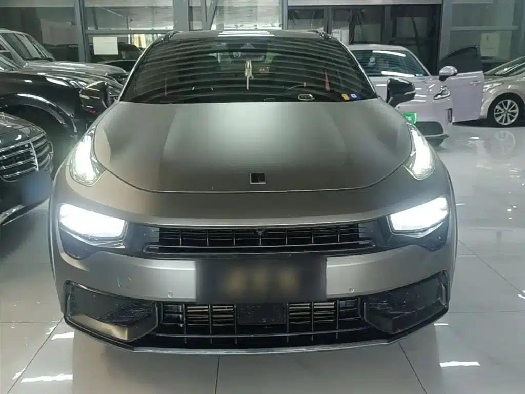 Lynk & Co 02 Hatchback 2021 2.0TD Halo — миниатюра 3