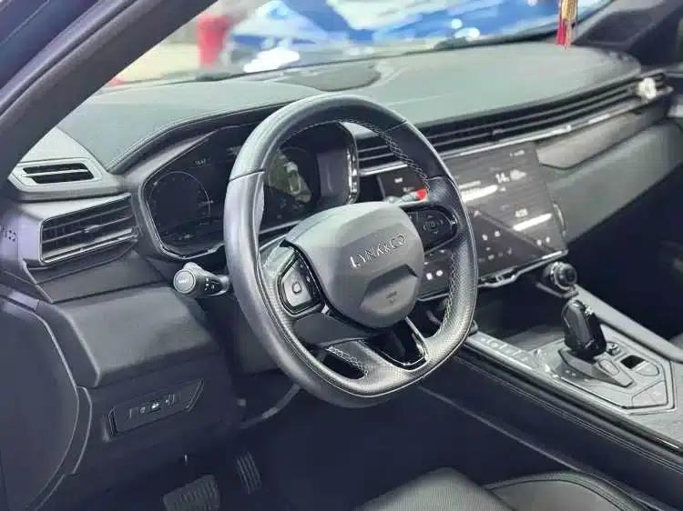 Lynk & Co 01 EM-P 2022 1.5TD PHEV Plus — миниатюра 5