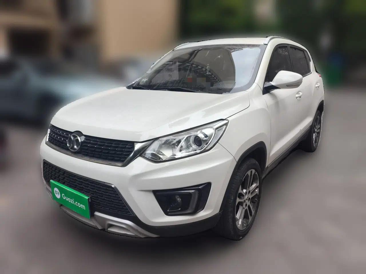 BAIC Senova X35 2016 1.5L Automatic Luxury Edition — миниатюра 1