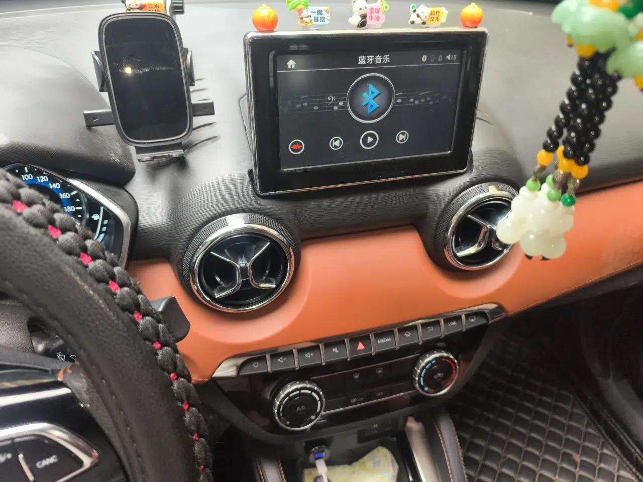 BAIC Senova X35 2016 1.5L Automatic Luxury Edition — миниатюра 14