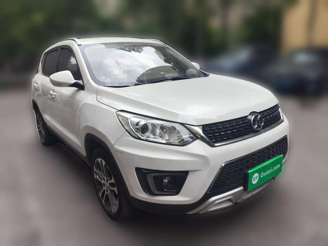 BAIC Senova X35 2016 1.5L Automatic Luxury Edition — миниатюра 3