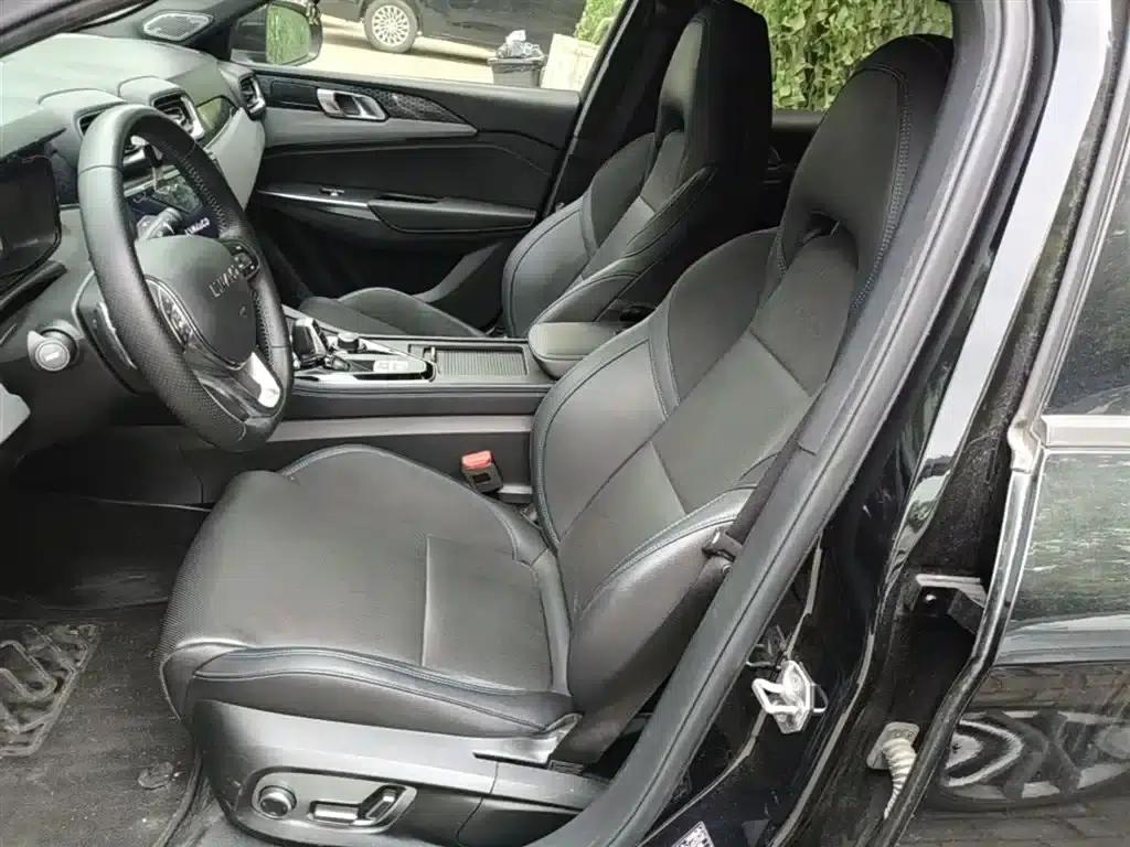 Lynk & Co 03 PHEV 2019 1.5T Pro — миниатюра 15