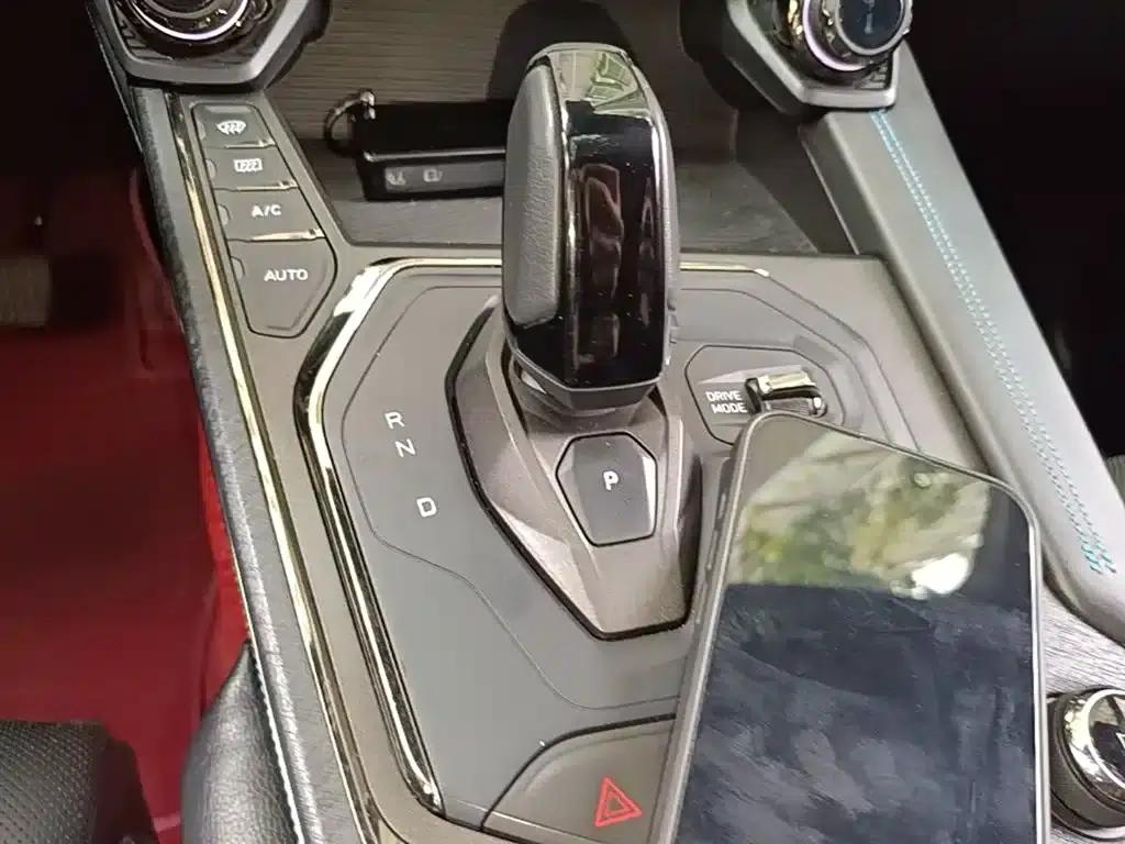 Lynk & Co 05 EM-P 2021 1.5TD PHEV HALO — миниатюра 14