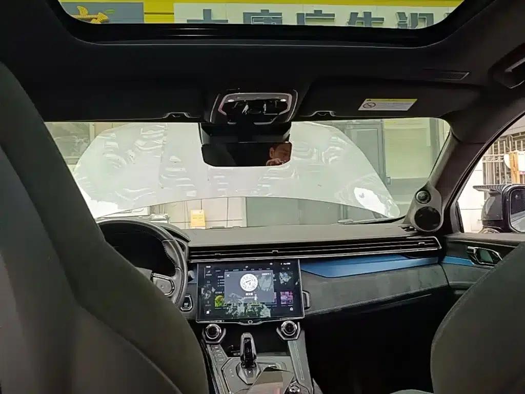 Lynk & Co 05 EM-P 2021 1.5TD PHEV HALO — миниатюра 18