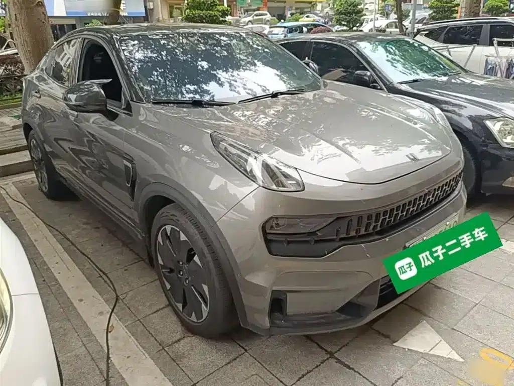 Lynk & Co 05 EM-P 2021 1.5TD PHEV HALO — миниатюра 4
