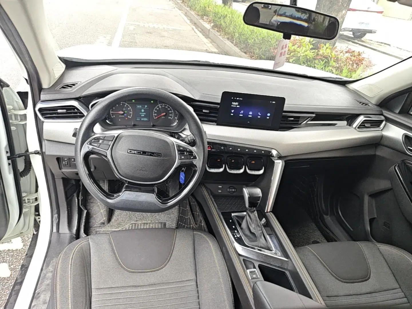 BAIC Beijing X3 2019 1.5T CVT Glory Edition — миниатюра 13
