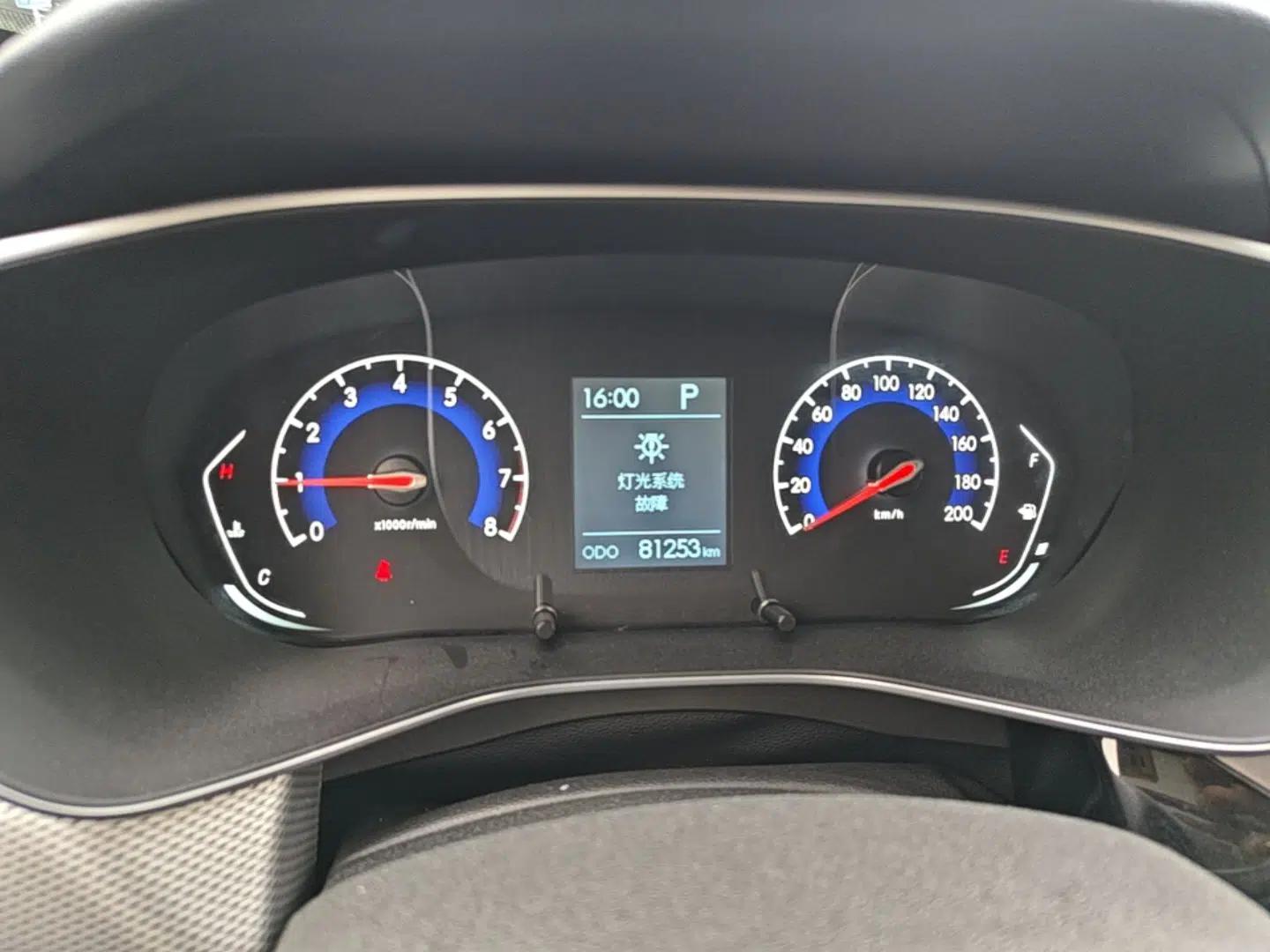 BAIC Beijing X3 2019 1.5T CVT Glory Edition — миниатюра 15