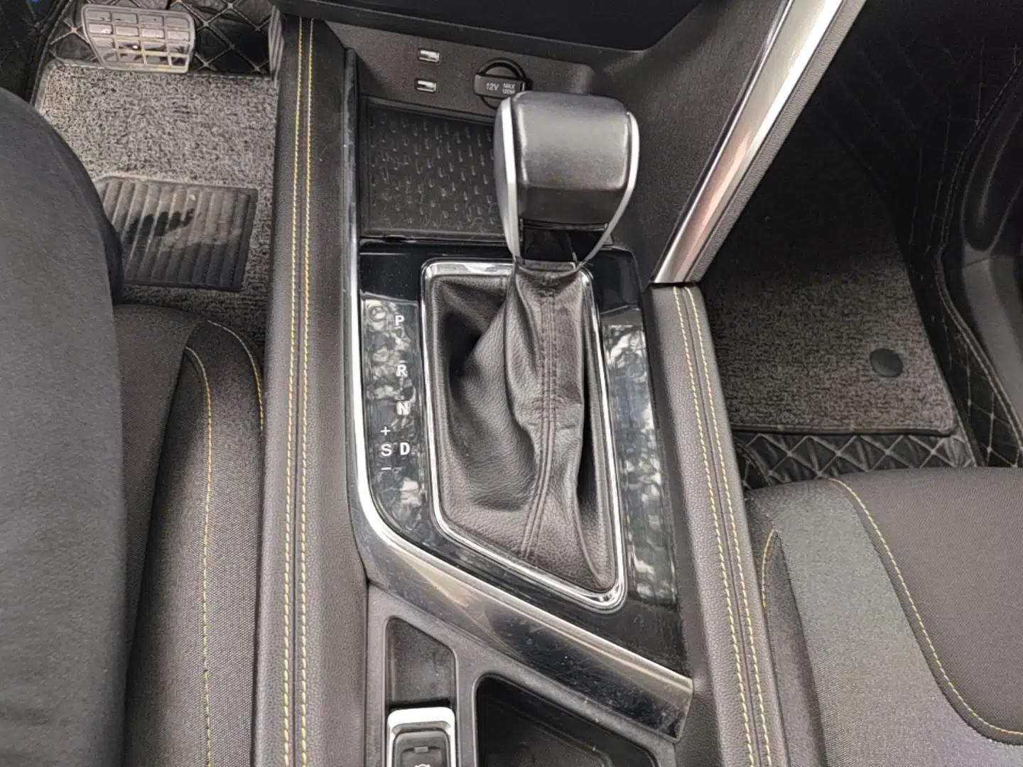 BAIC Beijing X3 2019 1.5T CVT Glory Edition — миниатюра 17