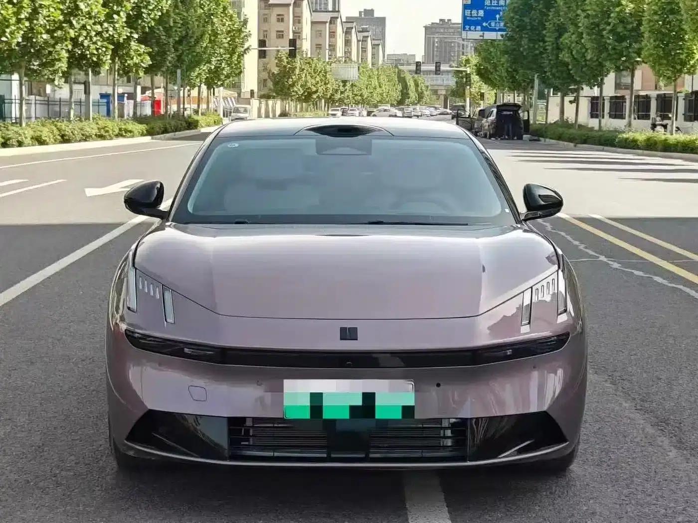 Lynk & Co 10 2025 240 AWD Ultra — миниатюра 2