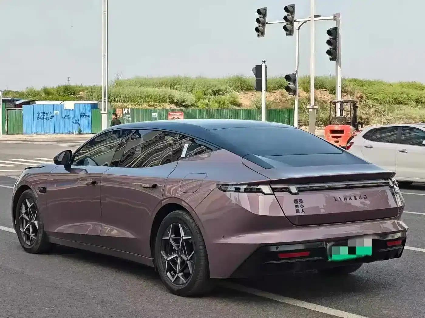 Lynk & Co 10 2025 240 AWD Ultra — миниатюра 7