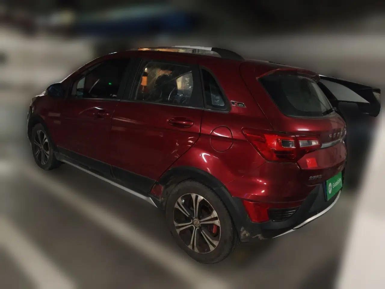 BAIC Senova X25 2015 1.5L Automatic Elite Model — миниатюра 4