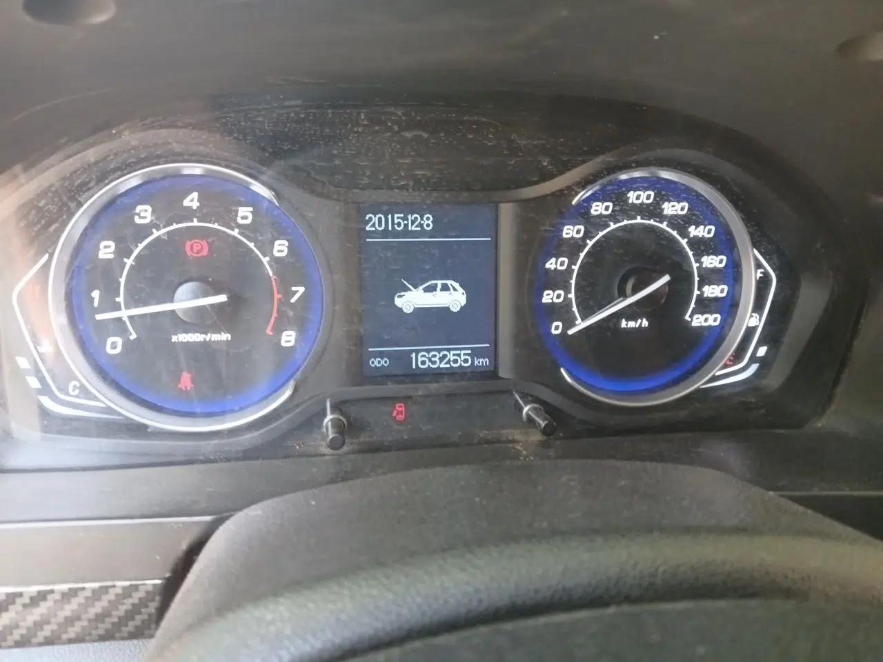 BAIC Senova X25 2015 1.5L Manual Elite Edition — миниатюра 13