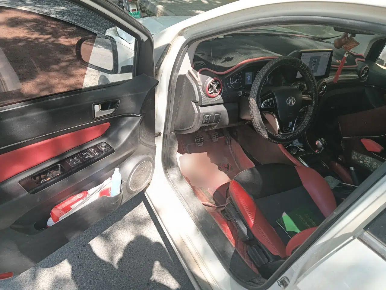 BAIC Senova X25 2015 1.5L Manual Elite Edition — миниатюра 17