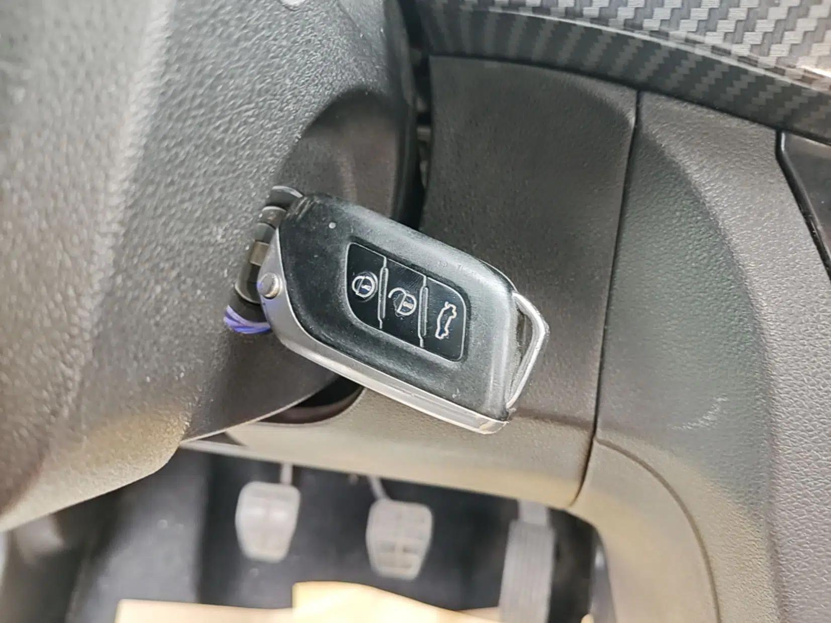 BAIC Senova X25 2015 1.5L manual Comfort trim level — миниатюра 12